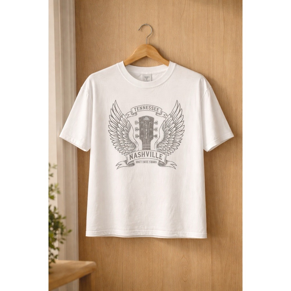 Nashville Tennessee Music City Graphic T-Shirt Wings Guitar White Size Medium